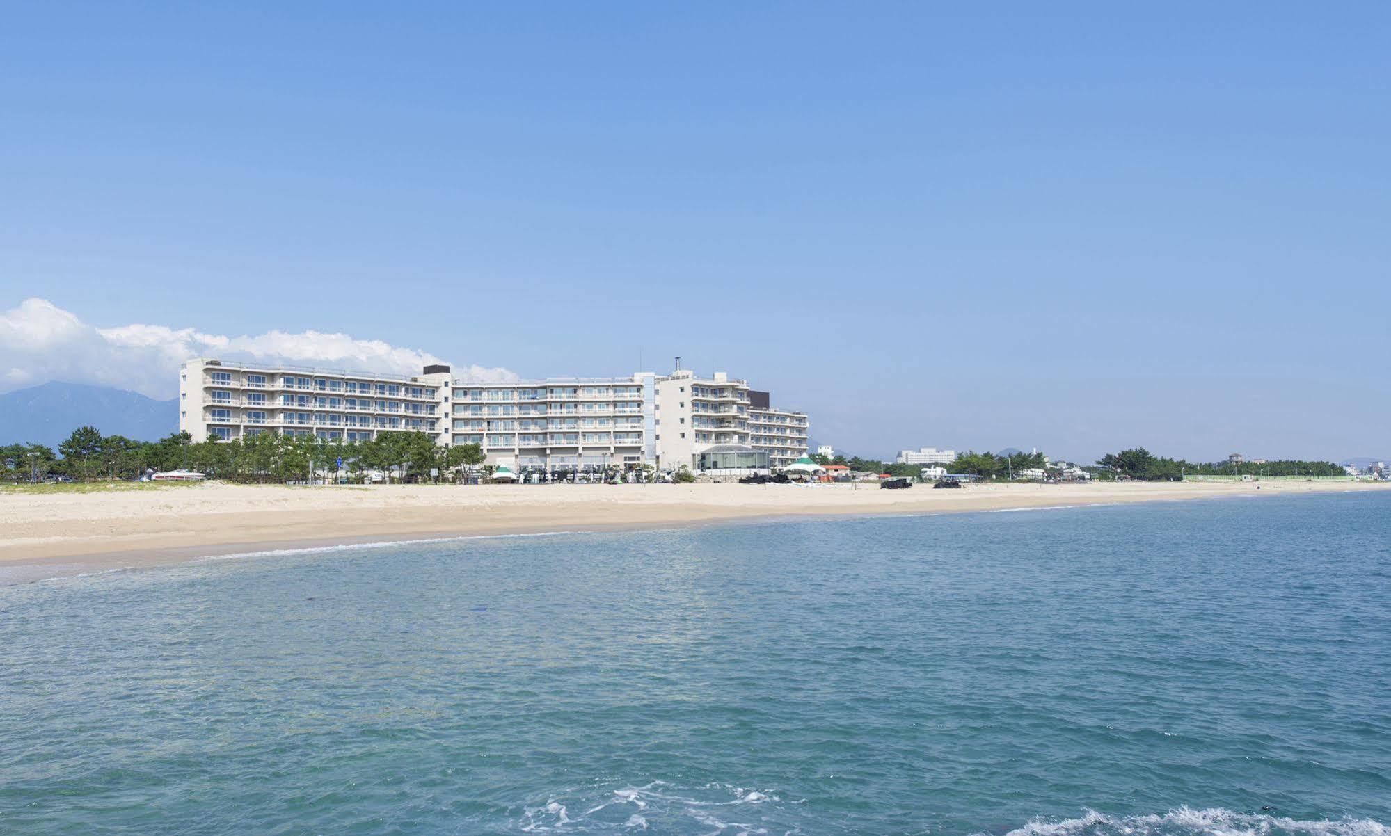 Kensington Resort Seorak Beach Sokcho Exterior photo